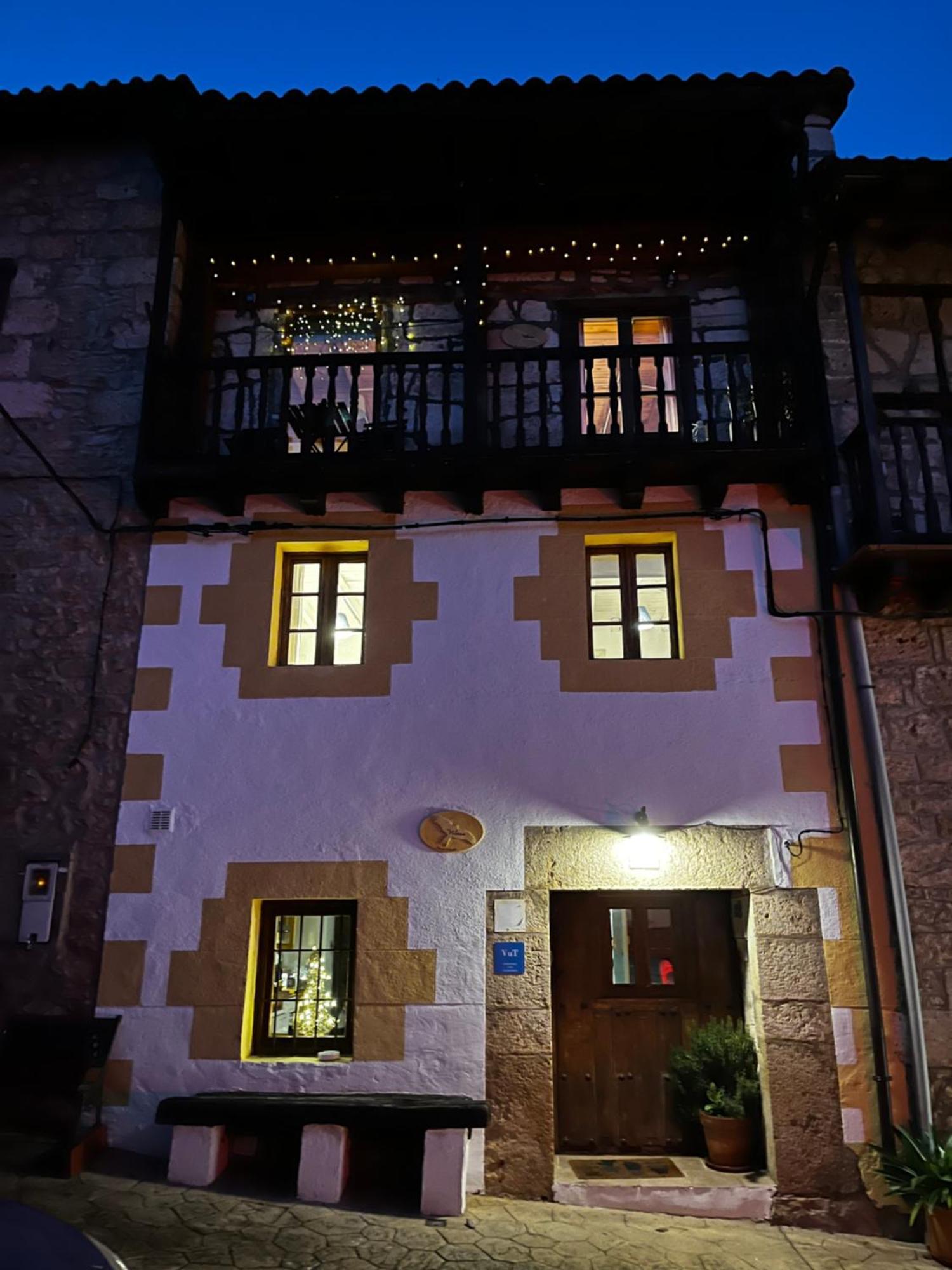 La Milana, Orbaneja Del Castillo Exterior foto